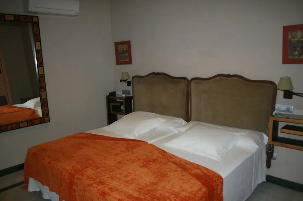 Hotel Conde De Cardenas Córdoba 2*,